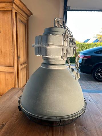 Industriële lamp Brilliant beschikbaar voor biedingen