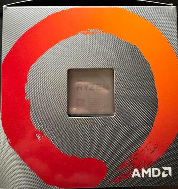 Ryzen 7 3700X met originele doos + Wraith Prism RGB koeler, Computers en Software, Processors, Ophalen of Verzenden, Zo goed als nieuw