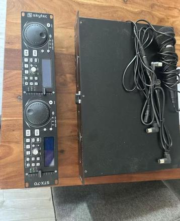 SkyTec STX-70 Dubbele CD Speler met USB / SD MP3. beschikbaar voor biedingen