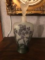 Vaasje Gallé, Antiek en Kunst, Ophalen