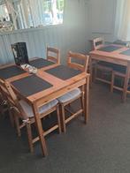 6 grote en tafels in hout, tevens ook 22 stoelen in hout., Ophalen, Gebruikt