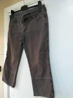 Armani, bruine 3/4 broek Mt 31, Kleding | Dames, Ophalen of Verzenden, Zo goed als nieuw