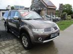 Mitsubishi L200 2.5DiD 178pk 4x4 Intense+ model 2012 airco c, 2700 kg, 4 deurs, Stof, Zwart