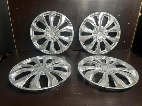 4 universele wieldoppen van alle merken 15", Auto diversen, Wieldoppen, Gebruikt, Ophalen of Verzenden