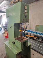 Hydraulische pers, Ophalen