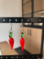 Zeer leuke oorbellen, Enlèvement ou Envoi, Neuf, Rouge, Pendantes