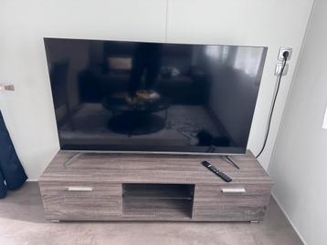 Tv meubel beschikbaar voor biedingen