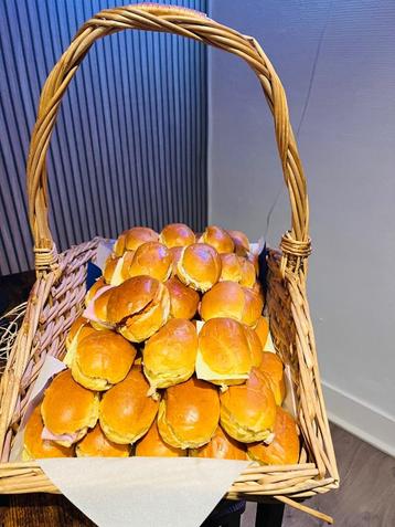 Overname Nieuwe broodjes & pastabar beschikbaar voor biedingen