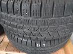 Winterbanden Pirelli Scorpion 235/65R17 108H M+S (4 stuks), Auto-onderdelen, Ophalen, Winterbanden, Velg(en)