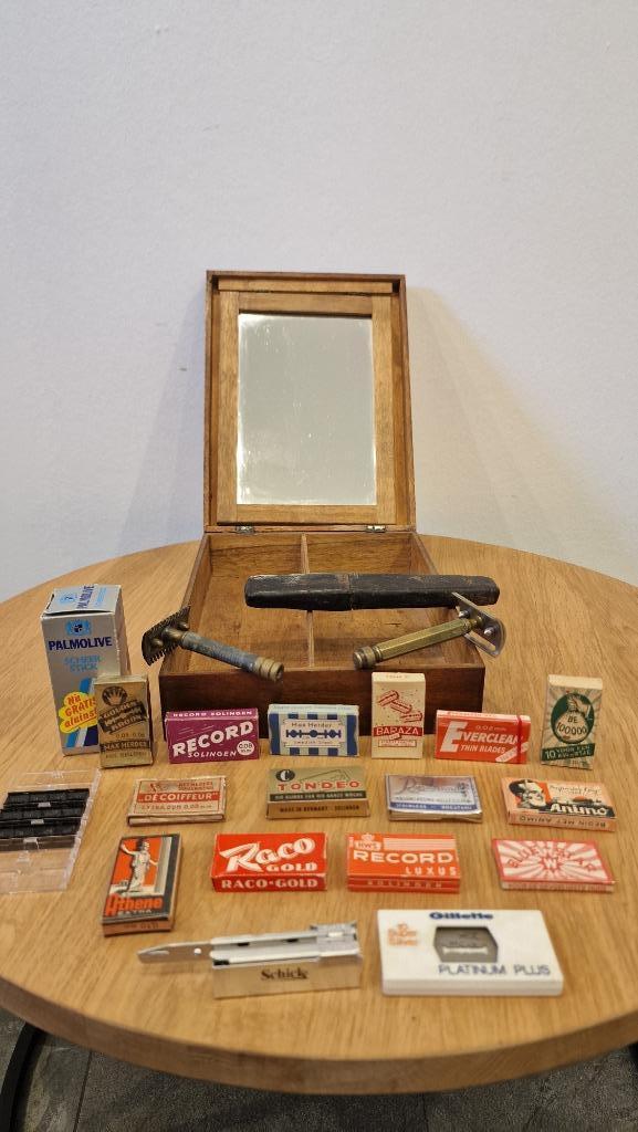 Scheerkistje met spiegel, Joseph Elliot 5/8 en meer, Antiek en Kunst, Curiosa en Brocante, Ophalen of Verzenden