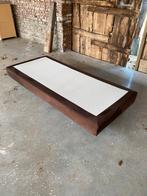 Boxspring 1 persoon 90 cm, Huis en Inrichting, Ophalen, Zo goed als nieuw, Bruin