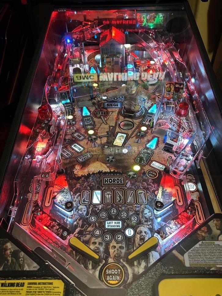 ** Flipper TWD (Walking dead) Premium **, Verzamelen, Automaten | Flipperkasten, Zo goed als nieuw, Ophalen