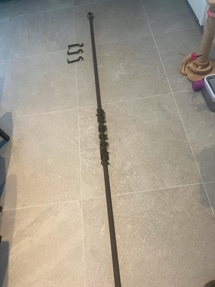 Metalen gordijnroede ., Huis en Inrichting, Overige Huis en Inrichting, Gebruikt, Ophalen