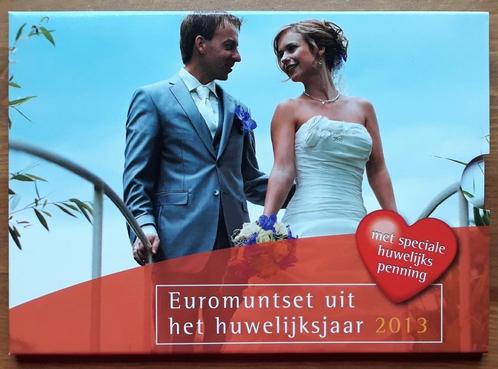 Nederlandse euro trouwset (8 st) BU 2013 + huwelijkspenning, Postzegels en Munten, Munten | Nederland, Setje, Euro's, Koningin Beatrix