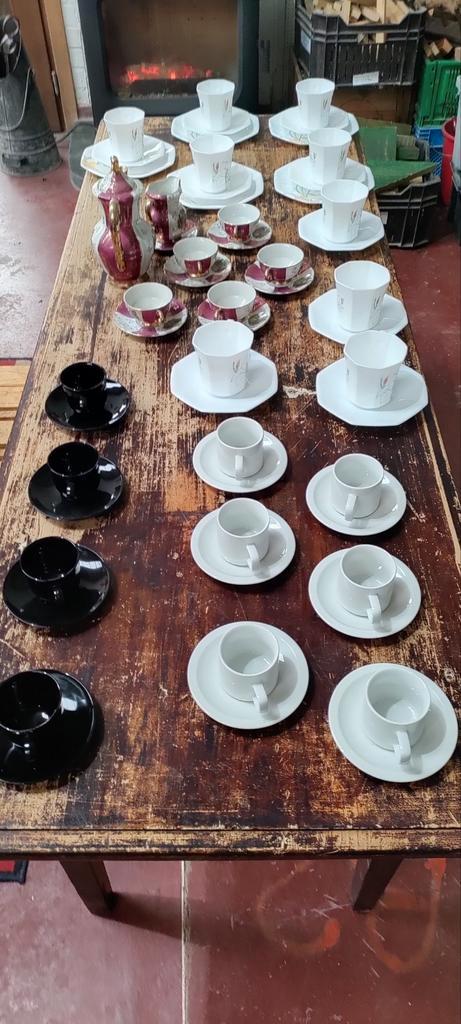 Sachets à café, assiettes, assiettes à dessert, Antiquités & Art, Antiquités | Services (vaisselle) complet, Enlèvement