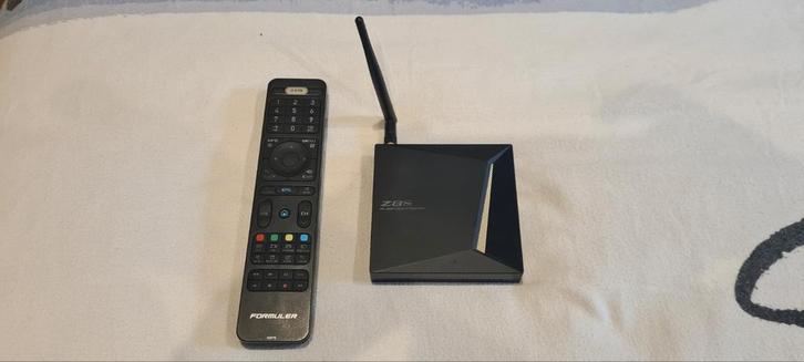 Formuler Z8 Pro 4K + télécommande + alimentation-comme neuf, TV, Hi-fi & Vidéo, TV, Hi-fi & Vidéo Autre, Comme neuf, Enlèvement ou Envoi