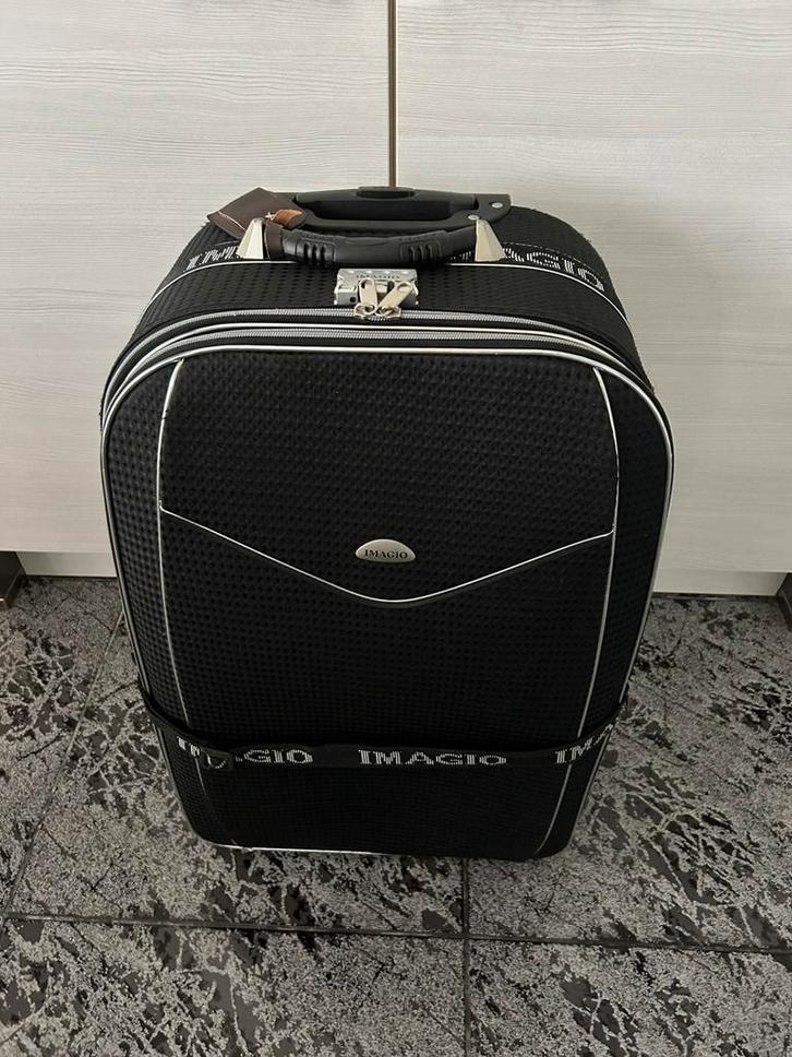 Imagio reiskoffer trolley, Handtassen en Accessoires, Koffers, Gebruikt, Overige materialen, Uitschuifbare handgreep, Wieltjes