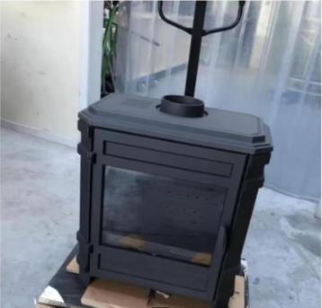 Vrijstaande houtkachel SK8kW-V beschikbaar voor biedingen