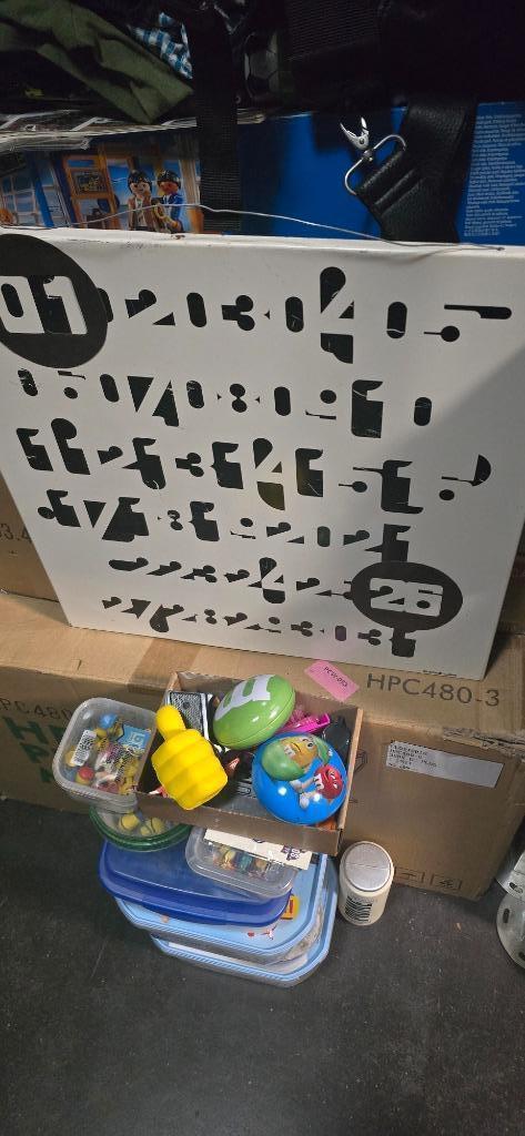 vintage perpetual kalender, Antiek en Kunst, Curiosa en Brocante, Ophalen