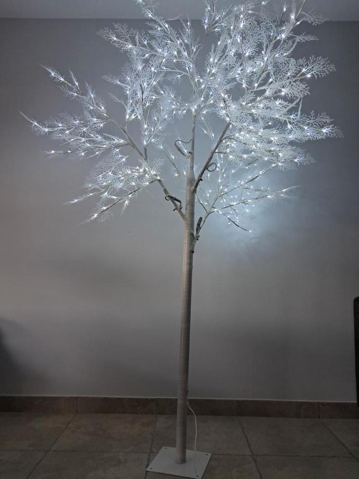 Grote Kerstboom 400 led lampen (zie foto's), Diversen, Kerst, Zo goed als nieuw, Ophalen