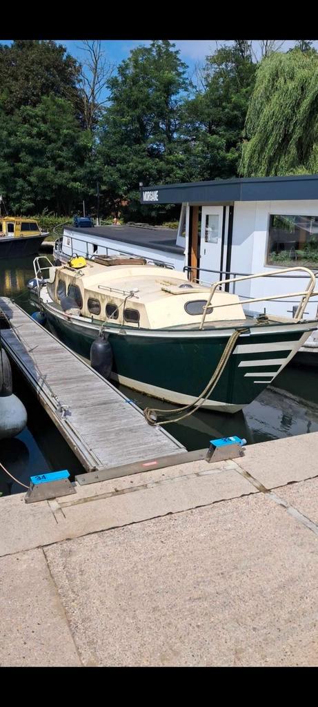 Boot, Watersport en Boten, Motorboten en Motorjachten, Zo goed als nieuw, Ophalen of Verzenden