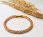 VICTORIA  kraal gehaakte armband , goud kleur, Handtassen en Accessoires, Armbanden, Ophalen, Nieuw, Goud, Goud