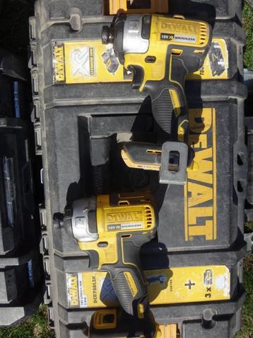Dewalt-machines beschikbaar voor biedingen
