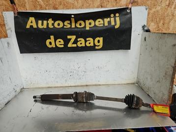 Aandrijfas rechts-voor van een Ford Fiesta beschikbaar voor biedingen