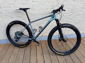 Scott Scale 910 AXS X01 beschikbaar voor biedingen