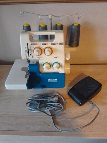Brother lock 526/overlock naaimachine  beschikbaar voor biedingen