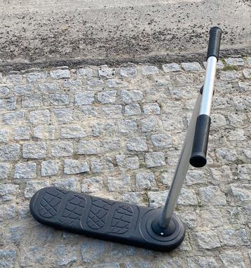 Trotinette pour trampoline beschikbaar voor biedingen