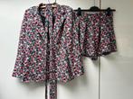 Set van jas en korte broek van shein - Maat M, Kleding | Dames, Jasjes, Kostuums en Pakken, Maat 38/40 (M), Ophalen of Verzenden