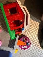 Kleine mensen sluiten en carrouselen, Kinderen en Baby's, Speelgoed | Fisher-Price, Ophalen of Verzenden, Zo goed als nieuw, Speelset