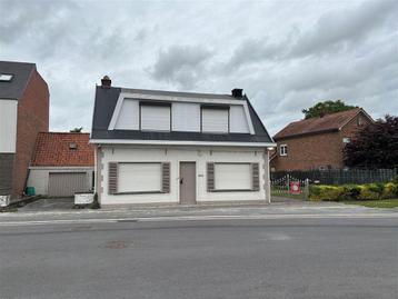 Huis te koop in Knesselare, 3 slpks beschikbaar voor biedingen