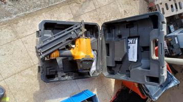 Bostich  F33PT nagelpistool tacker schieter beschikbaar voor biedingen