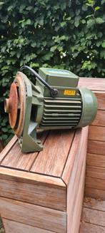 Motor voor hydrofoorpomp Saer M80, Doe-het-zelf en Bouw, Ophalen, Zo goed als nieuw, Elektromotor