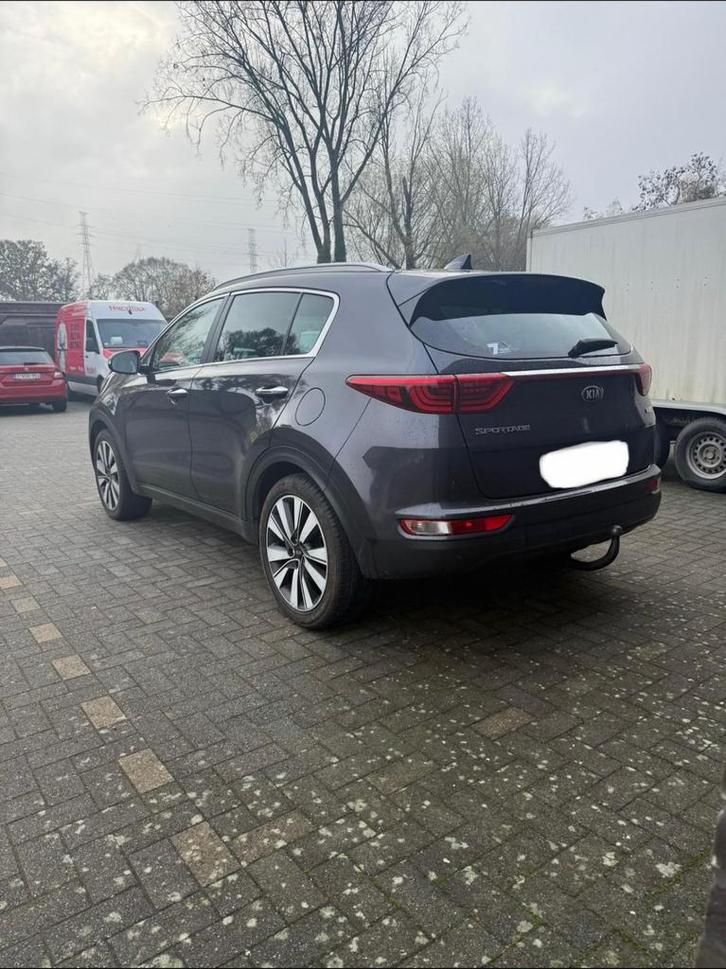 Kia sportage 1.7crd, Auto's, Volkswagen, Bedrijf, Achteruitrijcamera, Dealer onderhouden, Ophalen
