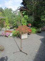 Metalen staande (land)kaart houder., Ophalen