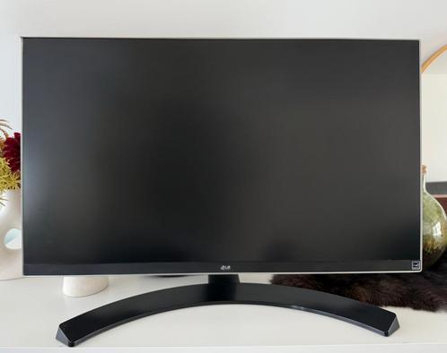 LG computerscherm/monitor 4K/27inch, Computers en Software, Monitoren, Zo goed als nieuw, DisplayPort, Gaming, In hoogte verstelbaar