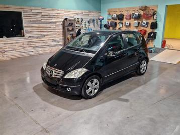 Mercedes A150 Essence avantgarde Euro5 *, Autos, Achat, Entreprise, Capteur de lumière, Boîte manuelle