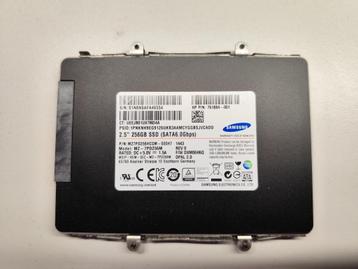 Samsung 256gb SSD  beschikbaar voor biedingen