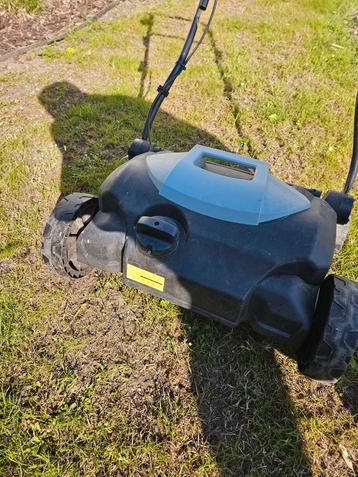 Verticuteer machine  beschikbaar voor biedingen