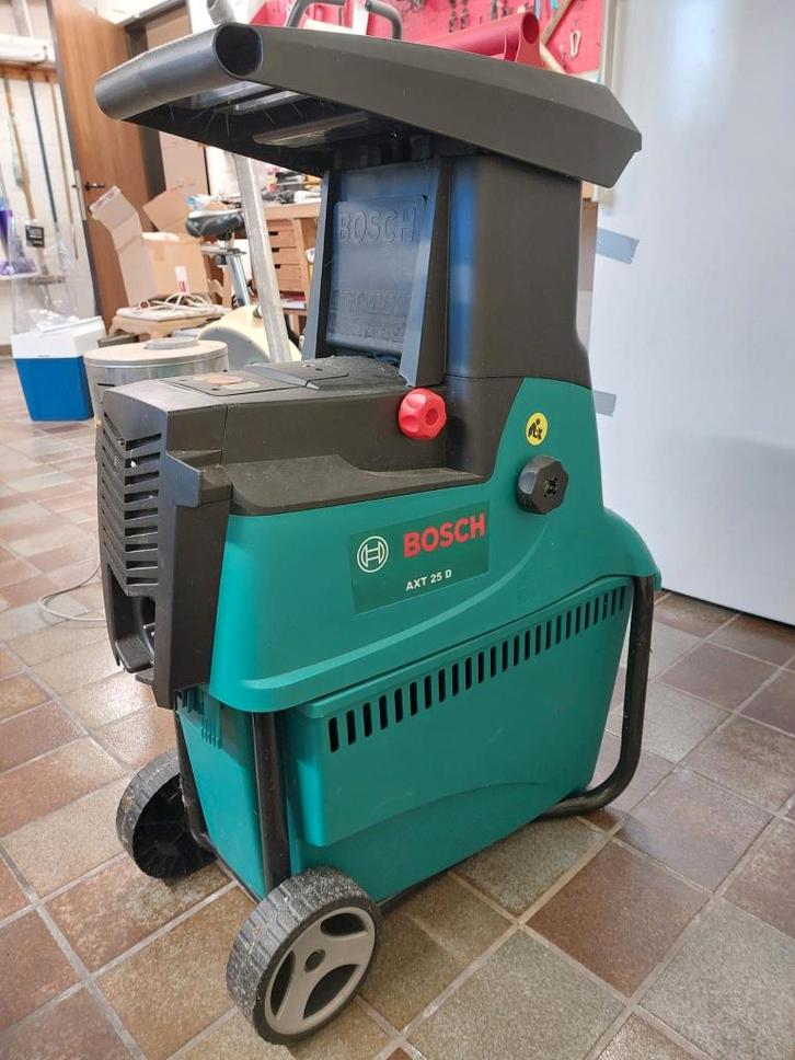 Bosch AXT 25 D fluister hakselaar, Tuin en Terras, Hakselaars, Zo goed als nieuw, Elektrisch, Met opvangbak, Ophalen