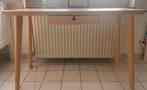 Bureau Ikea Lisabo 3 stuks, Huis en Inrichting, Tafels | Sidetables, Ophalen, Zo goed als nieuw