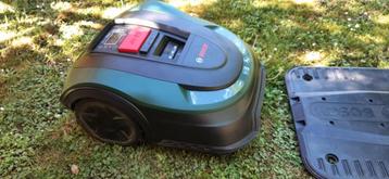 Robot Tondeuse BOSCH INDEGO XS 300, Enlèvement, Utilisé, Moins de 20 cm, BOSCH