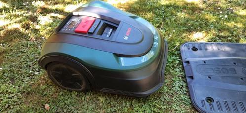 Robot Tondeuse BOSCH INDEGO XS 300, Tuin en Terras, Robotmaaiers, Gebruikt, Ophalen