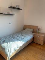 Bed nachtkastje en matras zo goed als nieuw!, Ophalen, 90 cm, Eenpersoons, Zo goed als nieuw