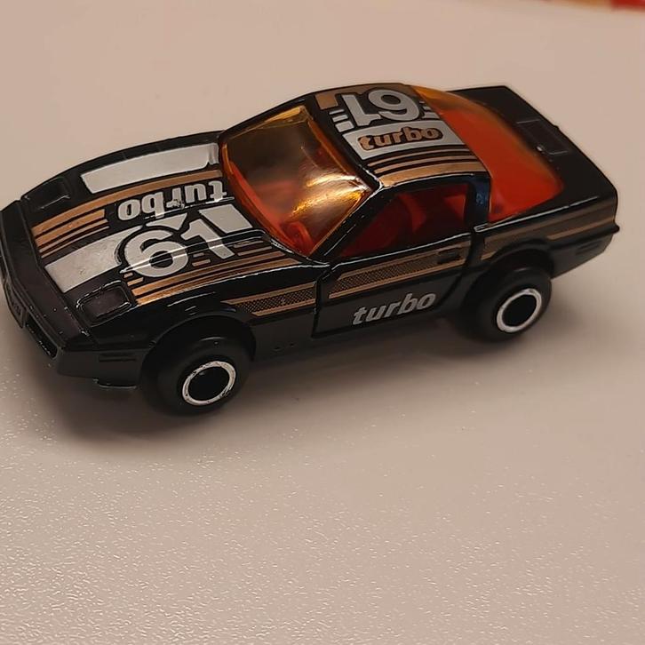 MAJORETTE nr. 215/268 : CHEVROLET CORVETTE *VINTAGE* TOP *, Hobby en Vrije tijd, Modelauto's | 1:87, Zo goed als nieuw, Auto, Majorette