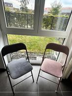 Klapstoelen, 2 grijze en 1 roze, Ophalen, Zo goed als nieuw