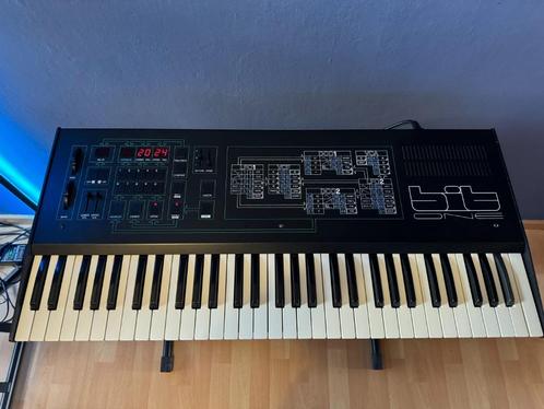 Crumar Bit One, Muziek en Instrumenten, Synthesizers, Gebruikt, 61 toetsen, Overige merken, Ophalen